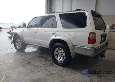 2000 Toyota 4Runner Sr5 V6 z USA, uszkodzony, nr VIN JT3HN86R0Y0322792